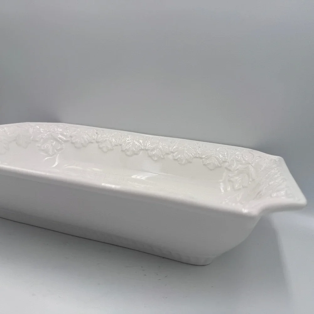 White Ceramic Rectangular Serving Dish Grape Leaf Border‎ 14 Inch Italy